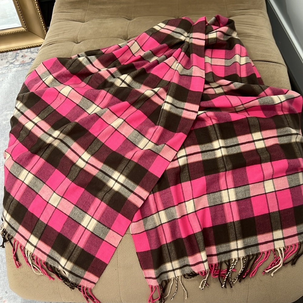 Scarf/wrap - Picture 2 of 2